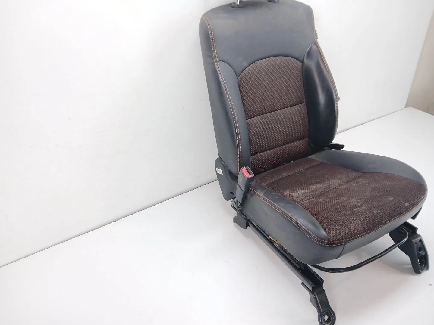 Asiento Delantero Izquierdo para Ssangyong Korando