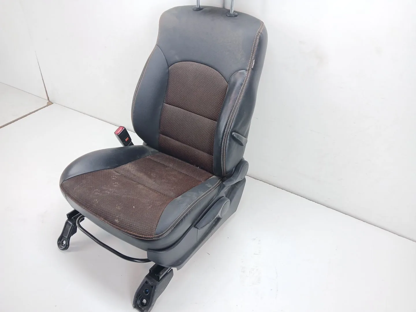 Asiento Delantero Izquierdo para Ssangyong Korando
