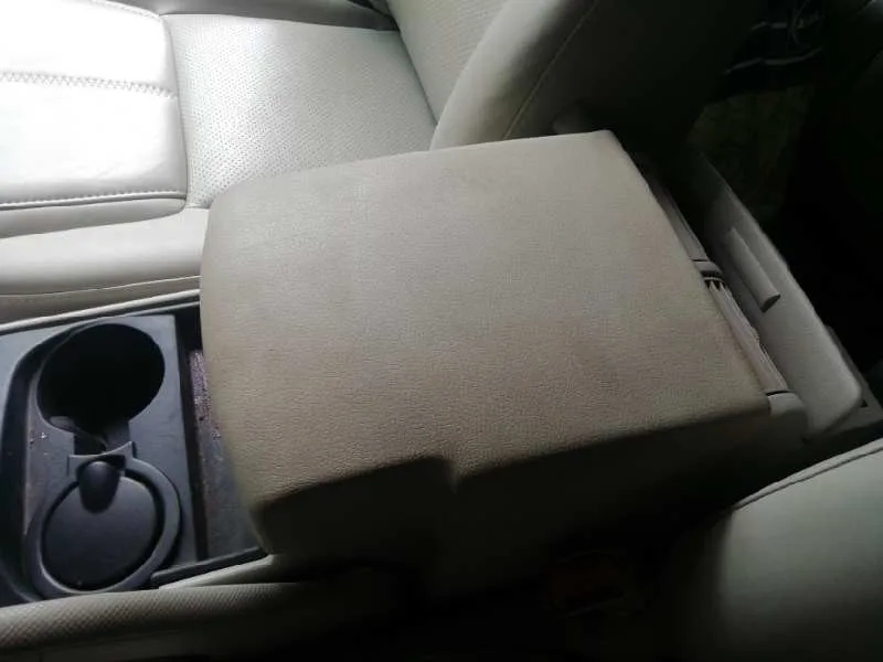 Apoyabrazos Central para Jeep Commander