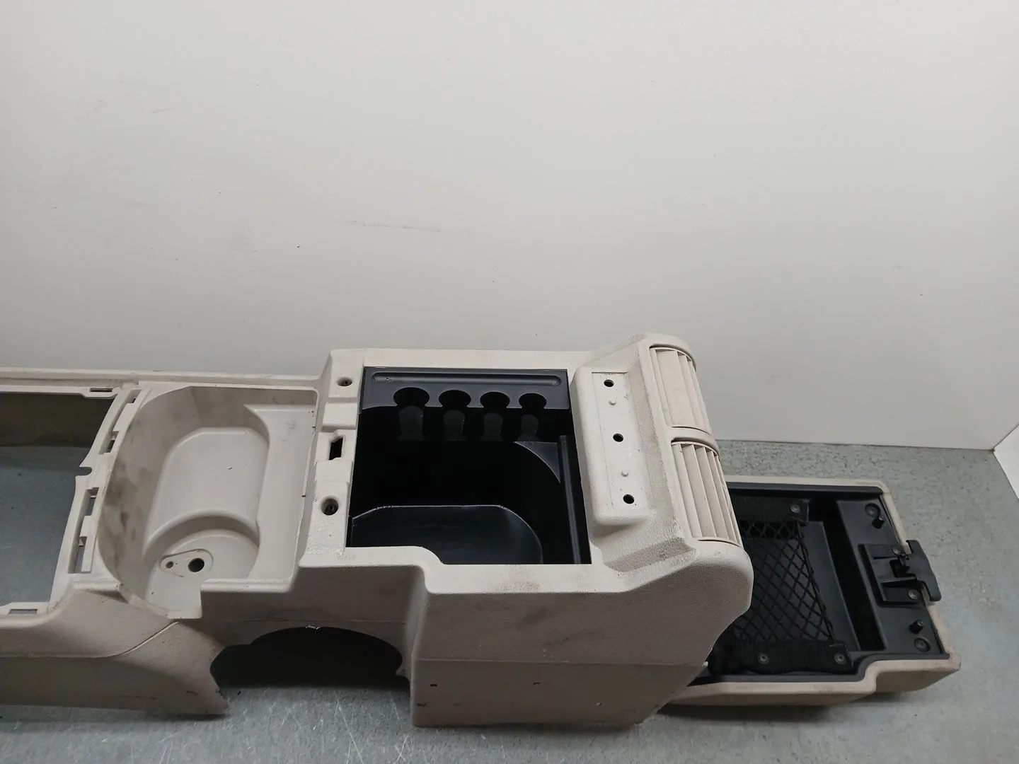 Apoyabrazos Central para Jeep Commander