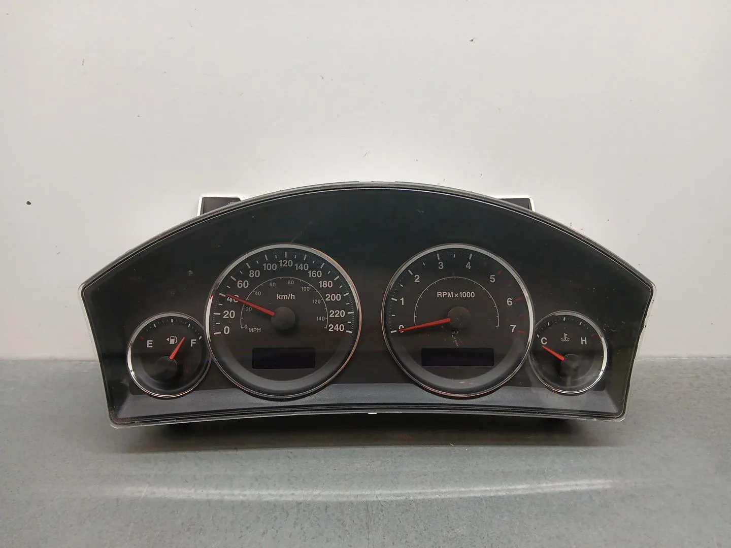Cuadro Instrumentos para Jeep Commander