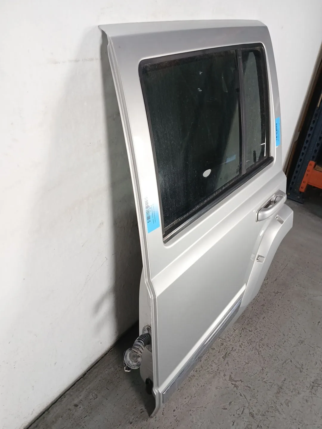 Puerta Trasera Izquierda para Jeep Commander