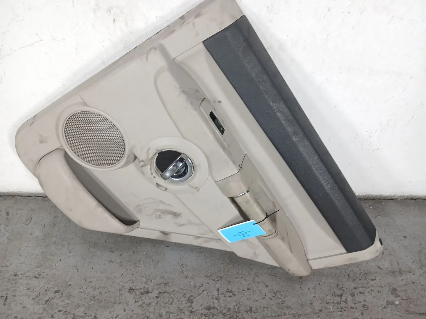 Guarnecido Puerta Trasera Derecha para Jeep Commander