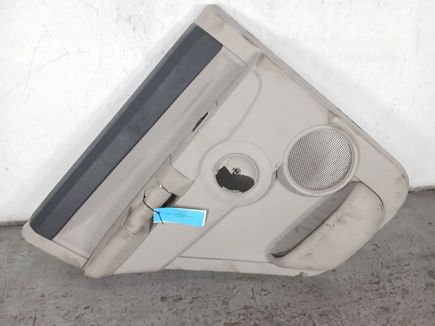 Guarnecido Puerta Trasera Izquierda para Jeep Commander