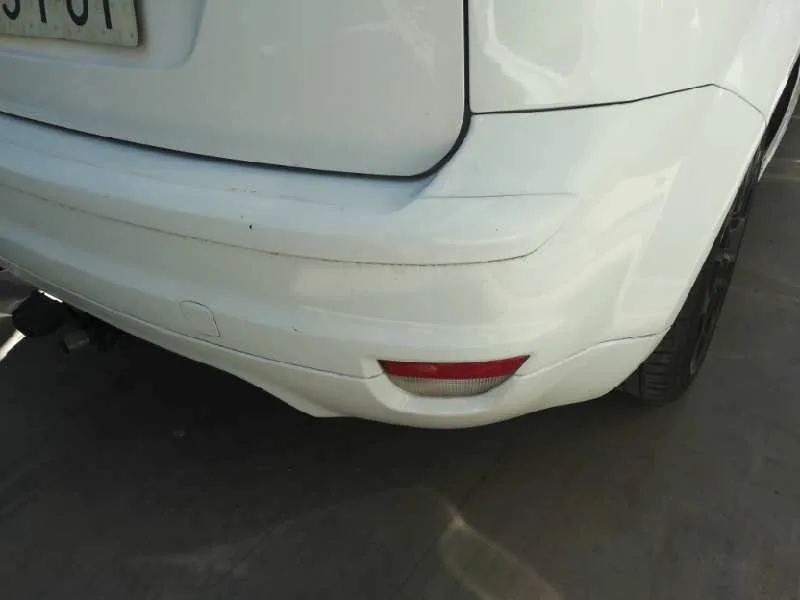 Paragolpes Trasero para Ford Focus Berlina (Cap)