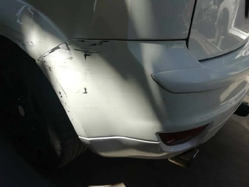 Paragolpes Trasero para Ford Focus Berlina (Cap)