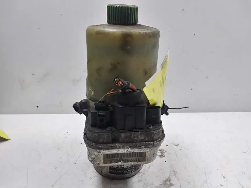 Bomba Direccion para Seat Ibiza (6J5)