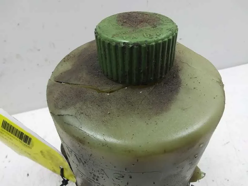 Bomba Direccion para Seat Ibiza (6J5)