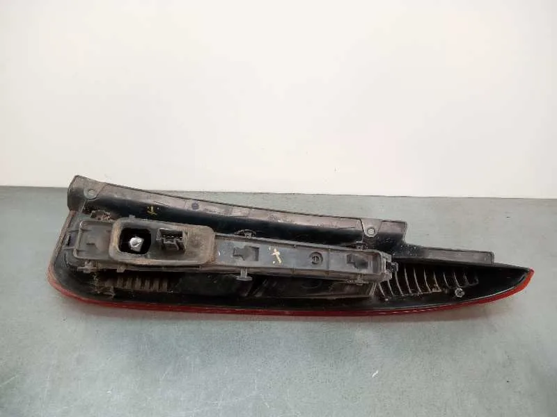 Piloto Trasero Izquierdo para Ford Fusion (Cbk)