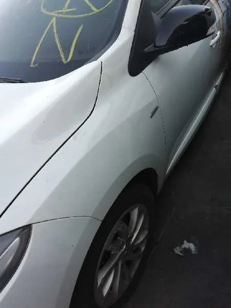Aleta Delantera Izquierda para Renault Megane Iii Berlina 5 P