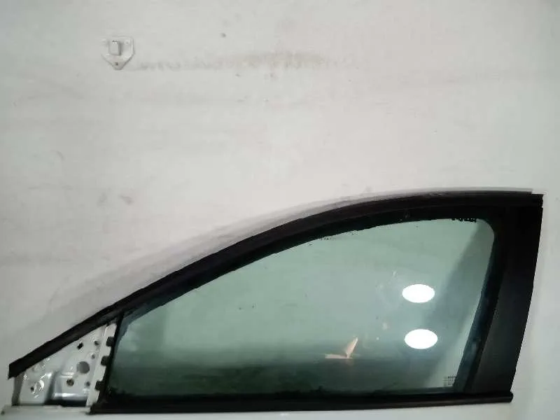Puerta Delantera Izquierda para Renault Megane Iii Berlina 5 P