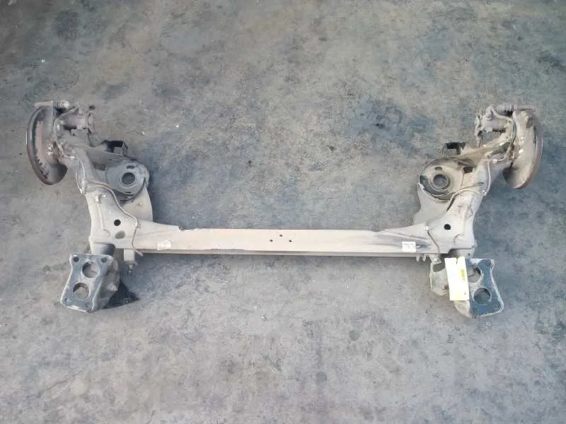 Puente Trasero para Volkswagen New Beetle (9C1/1C1)
