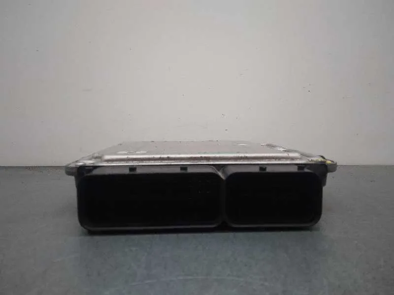 Centralita Motor Uce para Opel Insignia Berlina