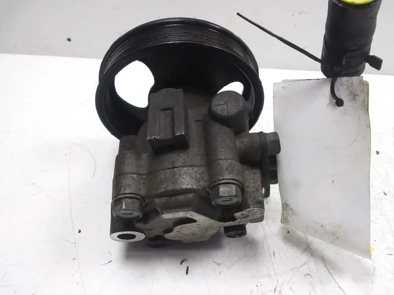 Bomba Direccion para Kia Carnival