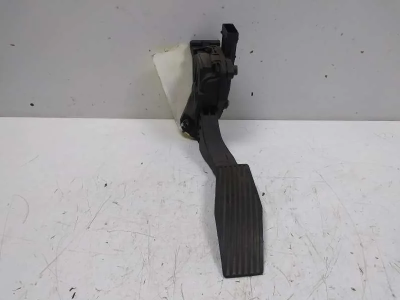 Potenciometro Pedal para Opel Astra J Lim.