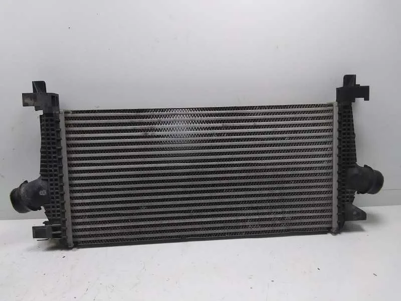 Intercooler para Opel Astra J Lim.