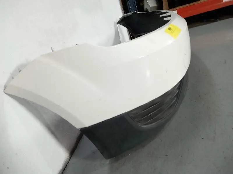 Paragolpes Delantero para Ford Fiesta (Cbk)