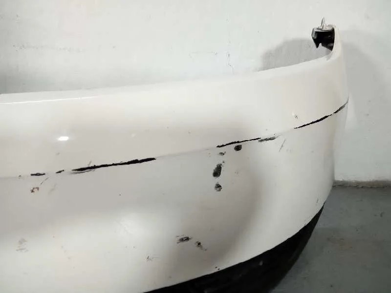 Paragolpes Delantero para Ford Fiesta (Cbk)