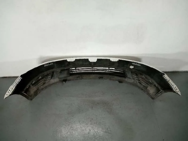 Paragolpes Delantero para Ford Fiesta (Cbk)