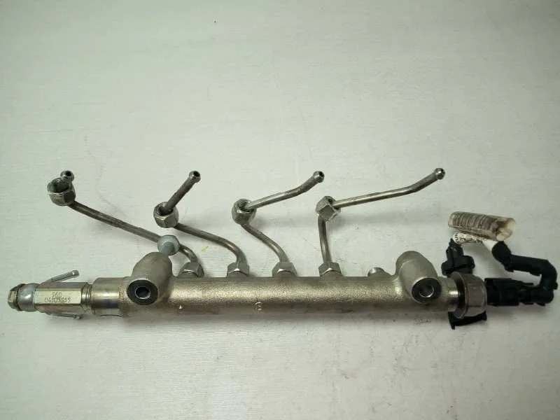 Rampa Inyectora para Opel Astra J Lim.