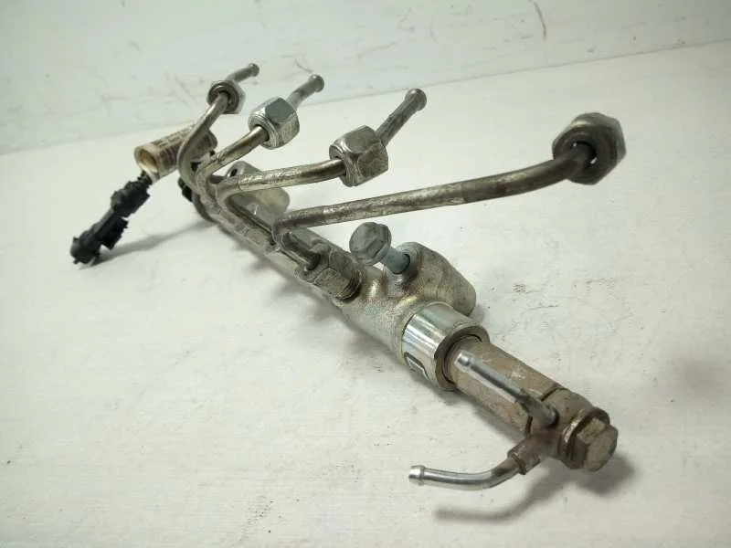 Rampa Inyectora para Opel Astra J Lim.