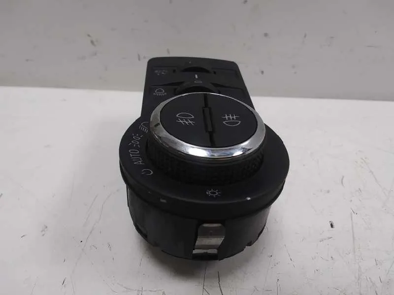 Mando Luces para Opel Astra J Lim.