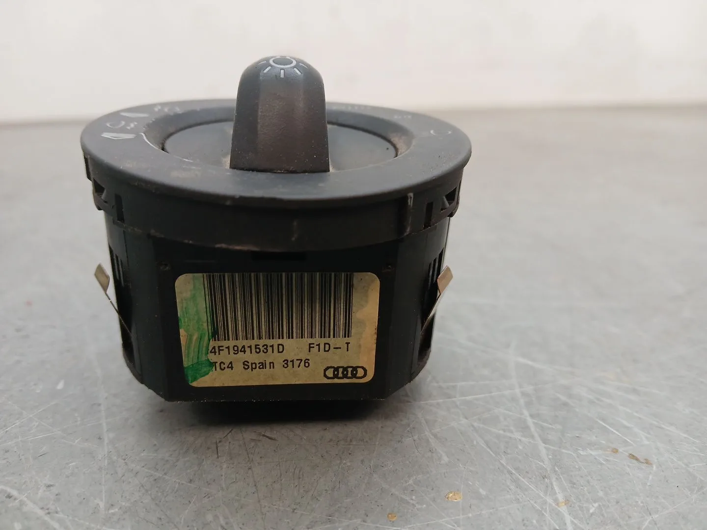 Mando Luces para Audi A6 Berlina (4F2)