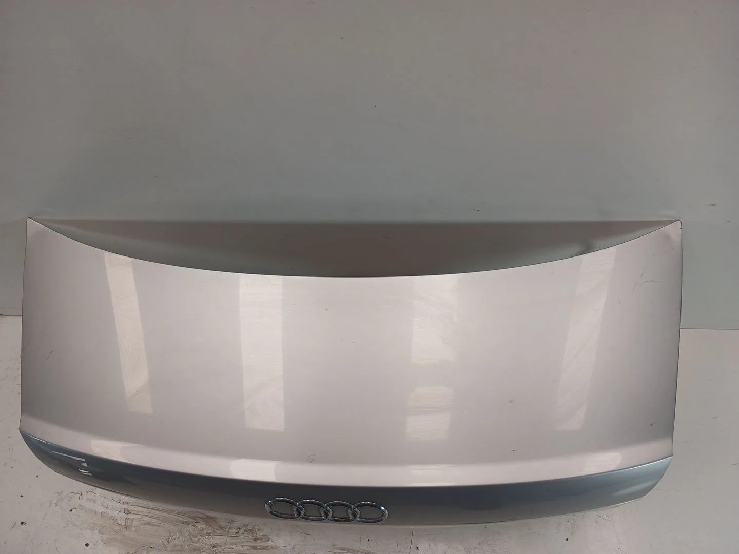 Tapa Maletero para Audi A6 Berlina (4F2)