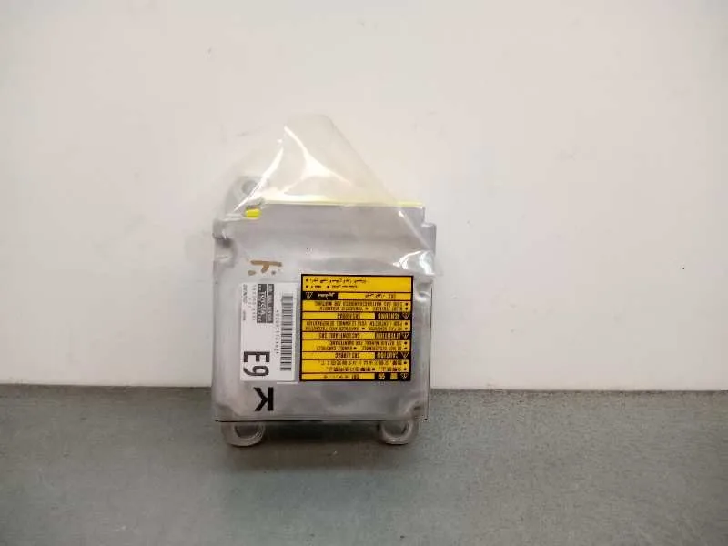 Centralita Airbag para Toyota Prius (Nhw20)