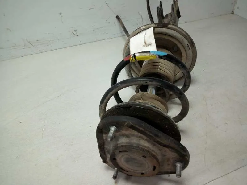 Amortiguador Delantero Derecho para Toyota Prius (Nhw20)