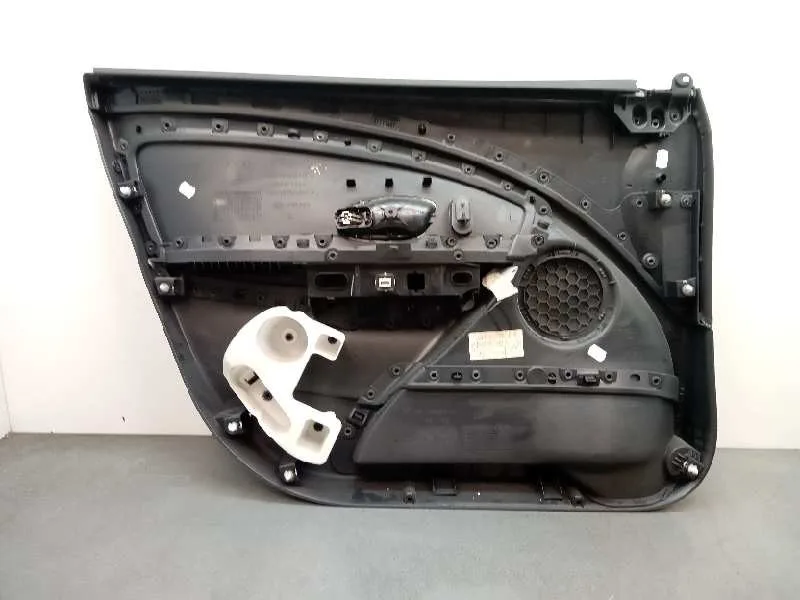 Guarnecido Puerta Delantera Derecha para Renault Megane Iii Berlina 5 P