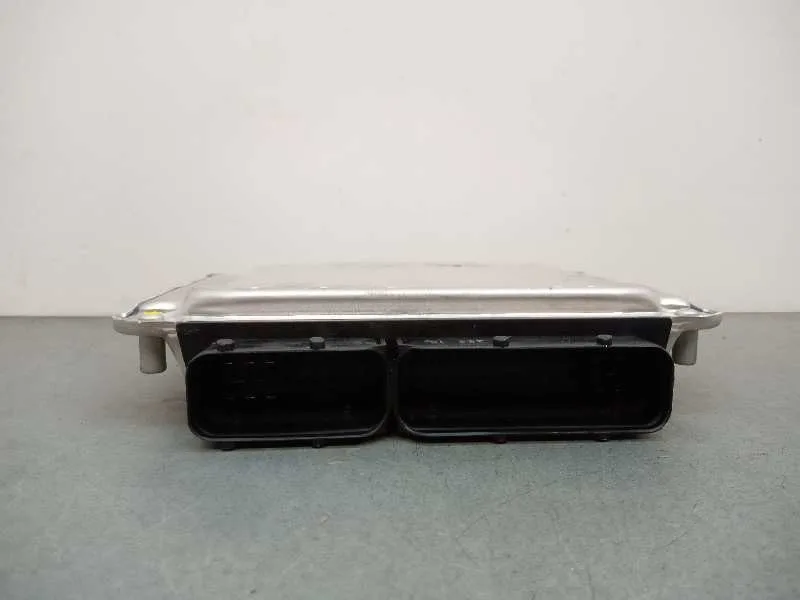 Centralita Motor Uce para Audi A6 Berlina (4B2)