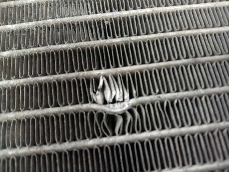 Radiador Agua para Audi A6 Berlina (4B2)