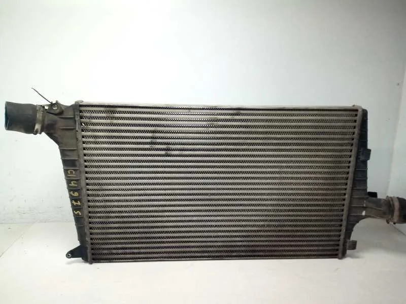 Intercooler para Audi A6 Berlina (4B2)