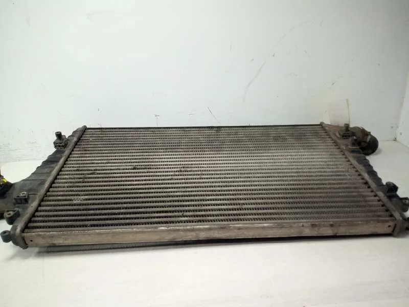 Intercooler para Audi A6 Berlina (4B2)