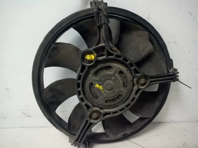 Electroventilador para Audi A6 Berlina (4B2)
