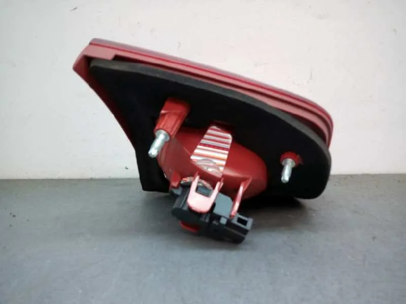 Piloto Trasero Derecho Interior para Volkswagen Eos (1F7)
