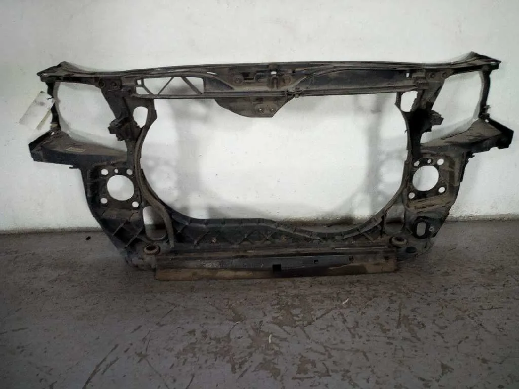 Panel Frontal para Audi A4 Avant (8E)