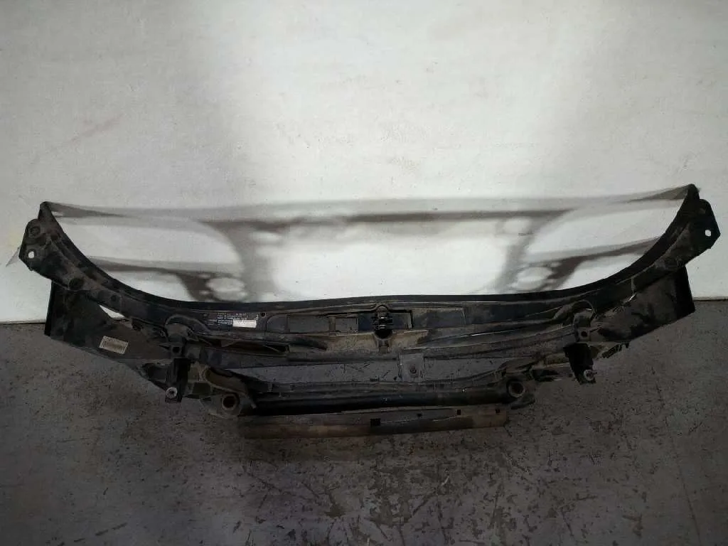 Panel Frontal para Audi A4 Avant (8E)