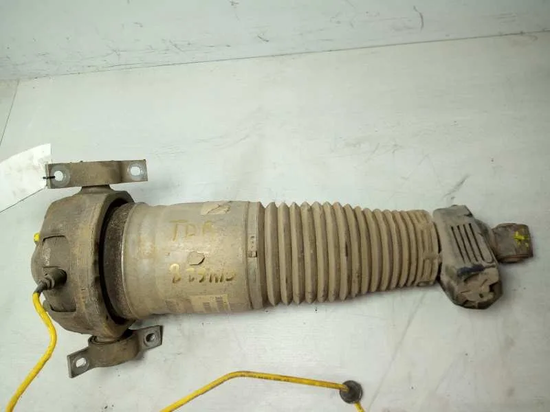 Amortiguador Trasero Derecho para Volkswagen Touareg (7La)