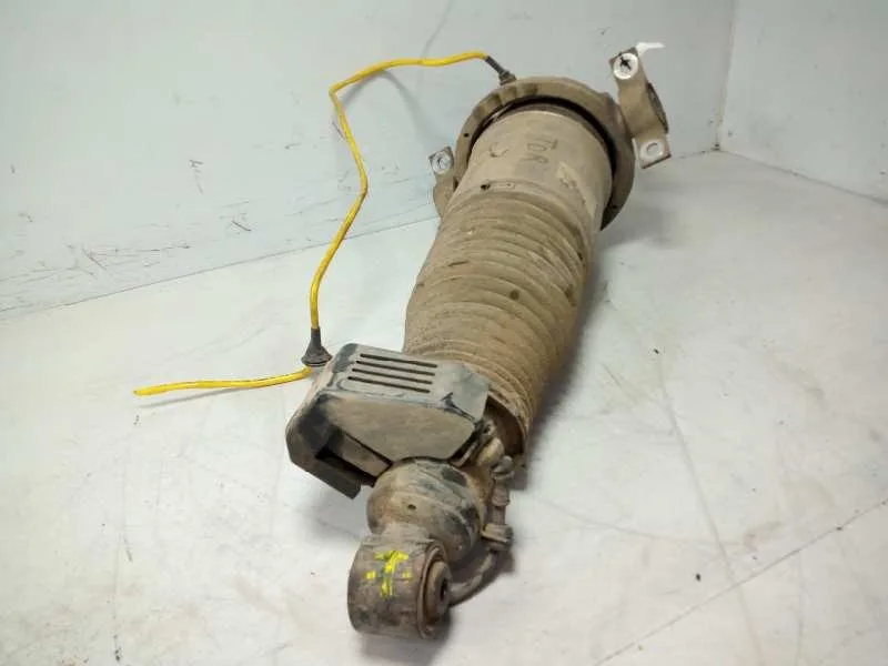 Amortiguador Trasero Derecho para Volkswagen Touareg (7La)