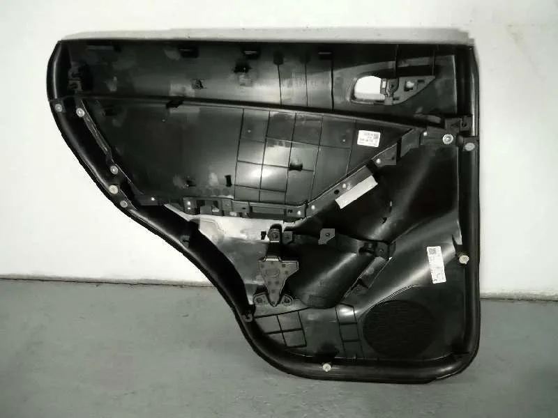 Guarnecido Puerta Trasera Derecha para Mazda Cx-5