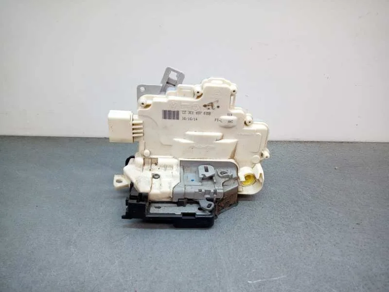 Cerradura Puerta Delantera Izquierda para Volkswagen Passat Lim. (362)