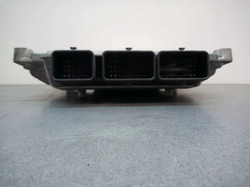 Centralita Motor Uce para Ford C-Max