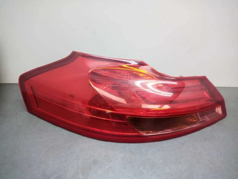 Piloto Trasero Izquierdo para Opel Insignia Sports Tourer