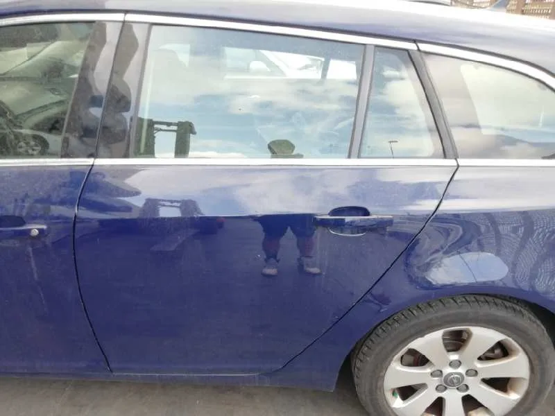 Puerta Trasera Izquierda para Opel Insignia Sports Tourer