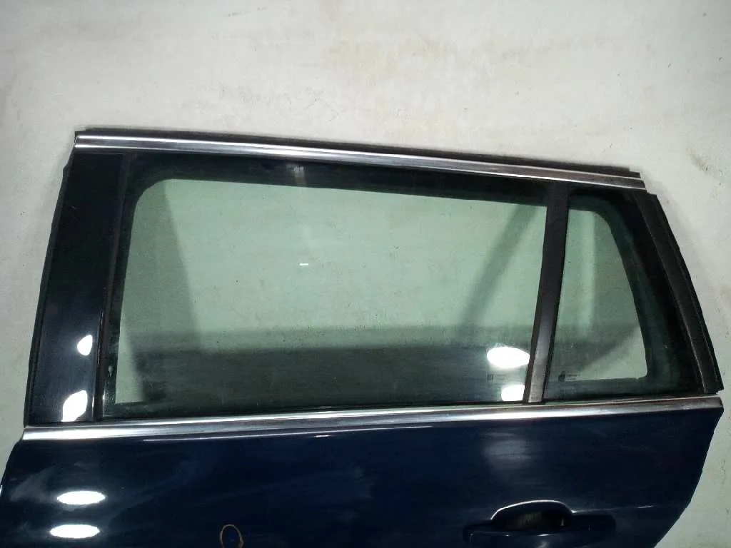 Puerta Trasera Izquierda para Opel Insignia Sports Tourer