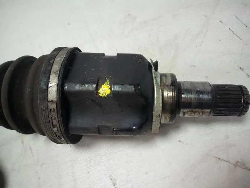 Transmision Delantera Izquierda para Toyota Avensis Touring Sports