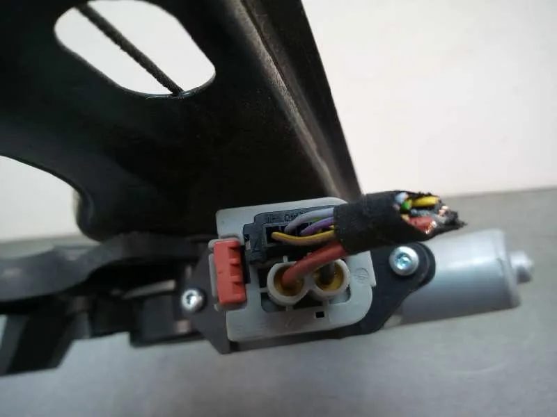 Elevalunas Delantero Derecho para Opel Astra K Lim. 5Türig
