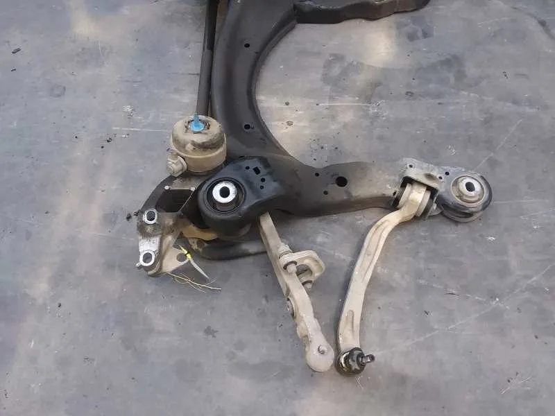Puente Delantero para Audi A6 Berlina (4F2)
